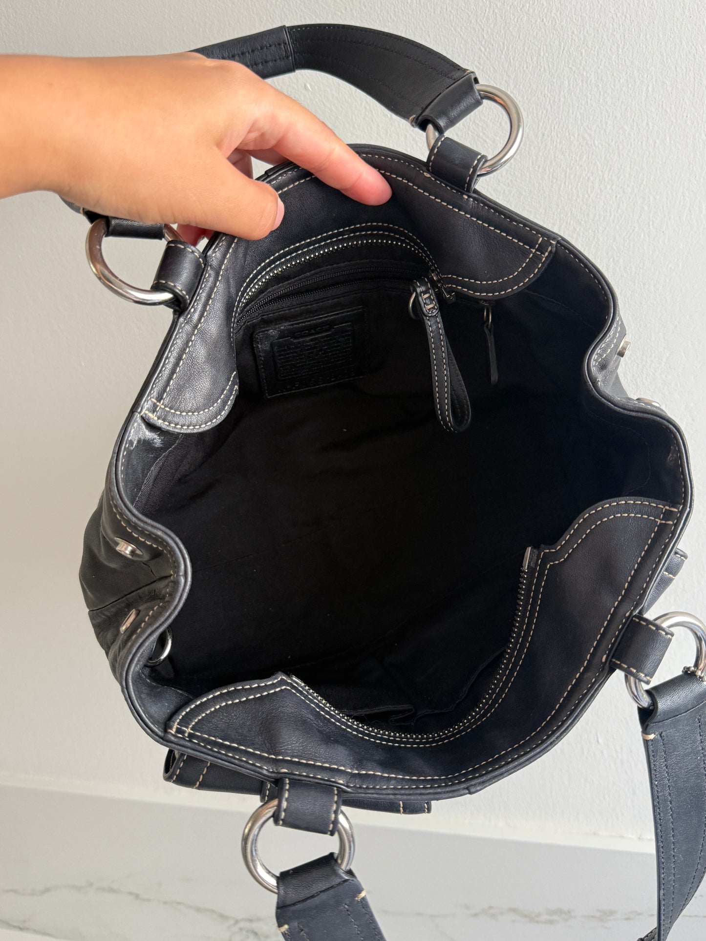 Super Rare Coach Soho Black Leather Shoulder Bag