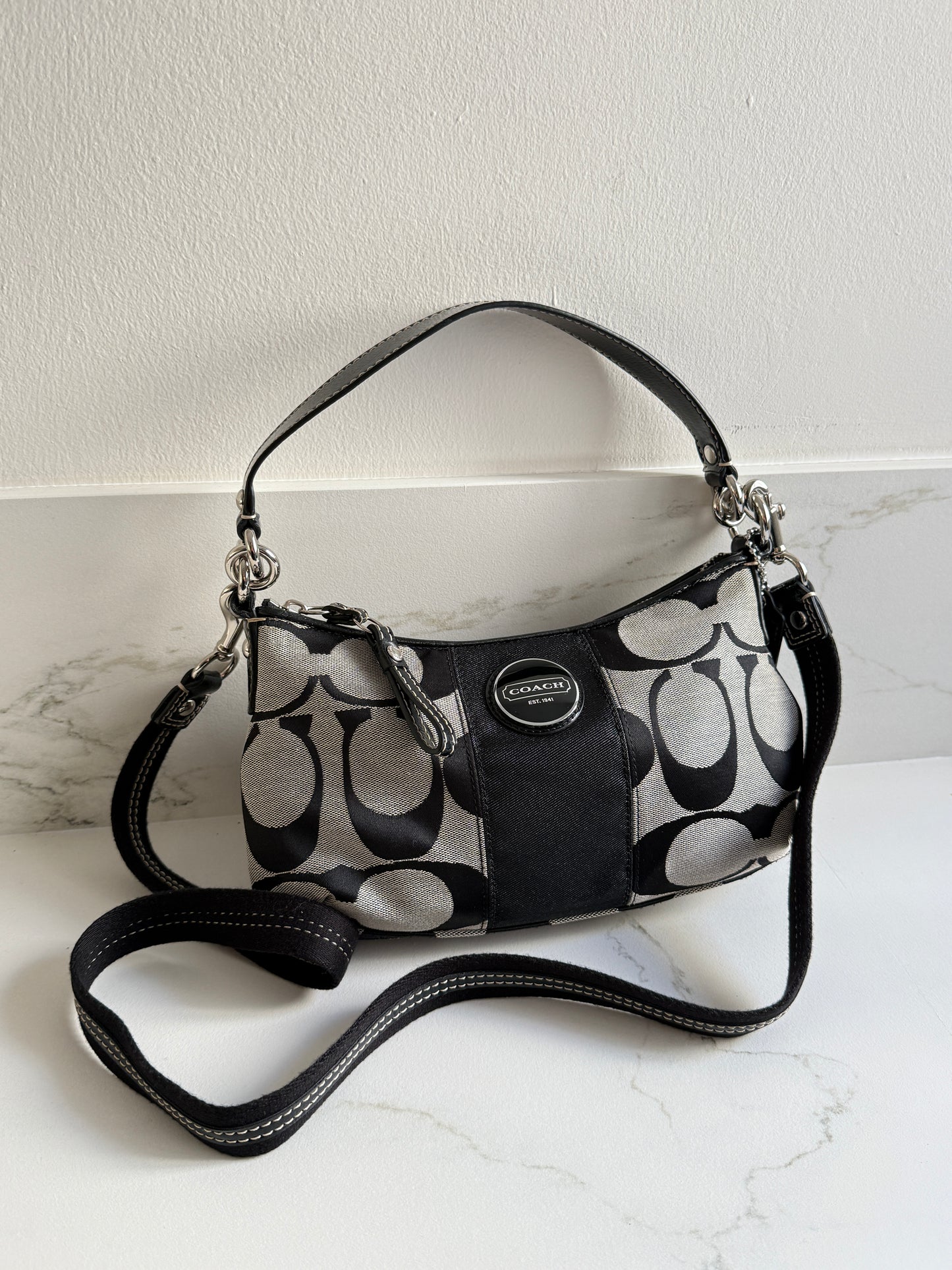 Coach Signature Shoulder Bag