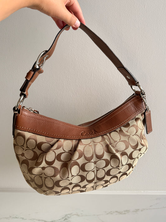 Super Rare Coach Soho Hobo Signature Shoulder Bag