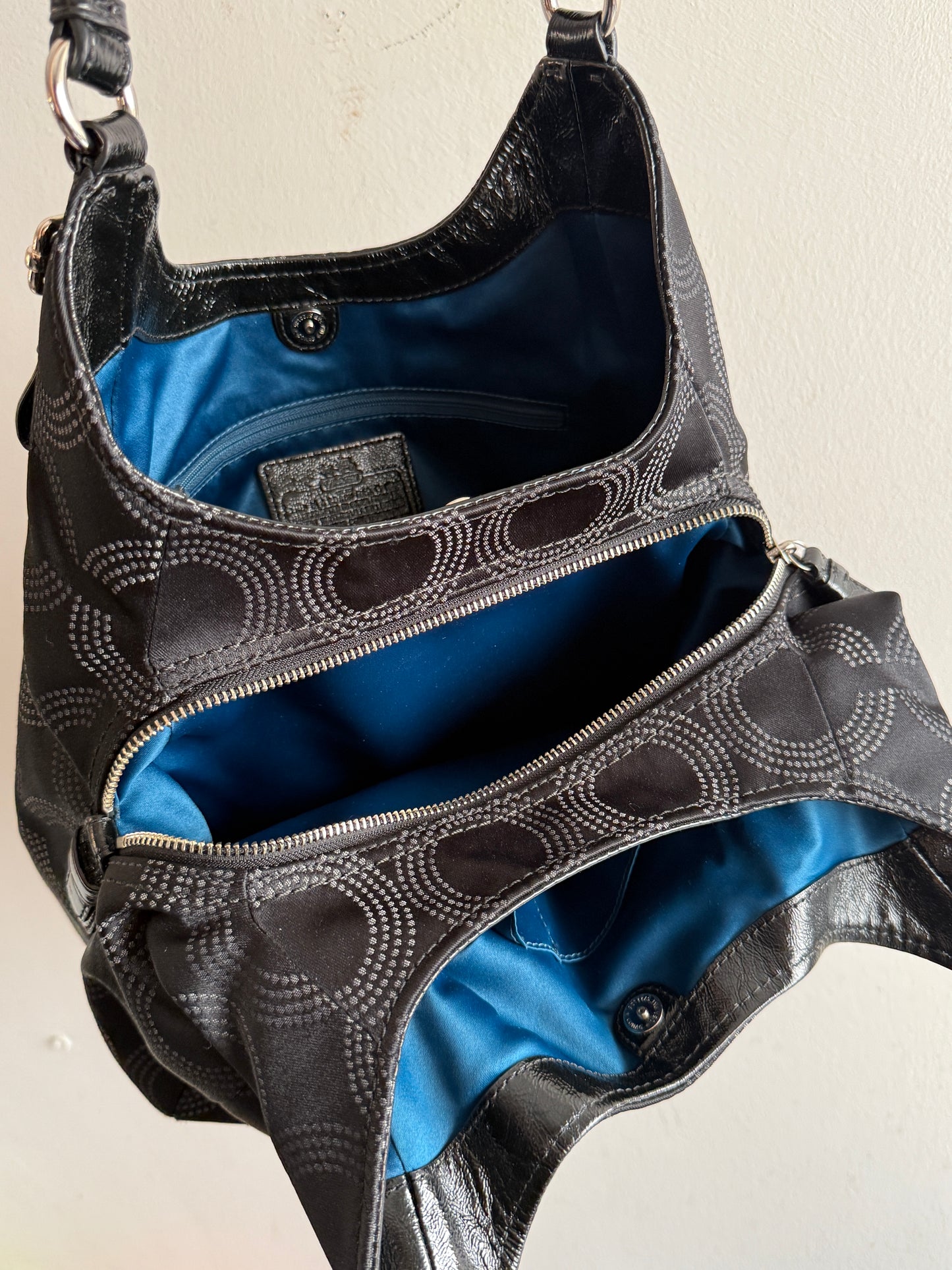 Coach Madison Maggie Shoulder Bag