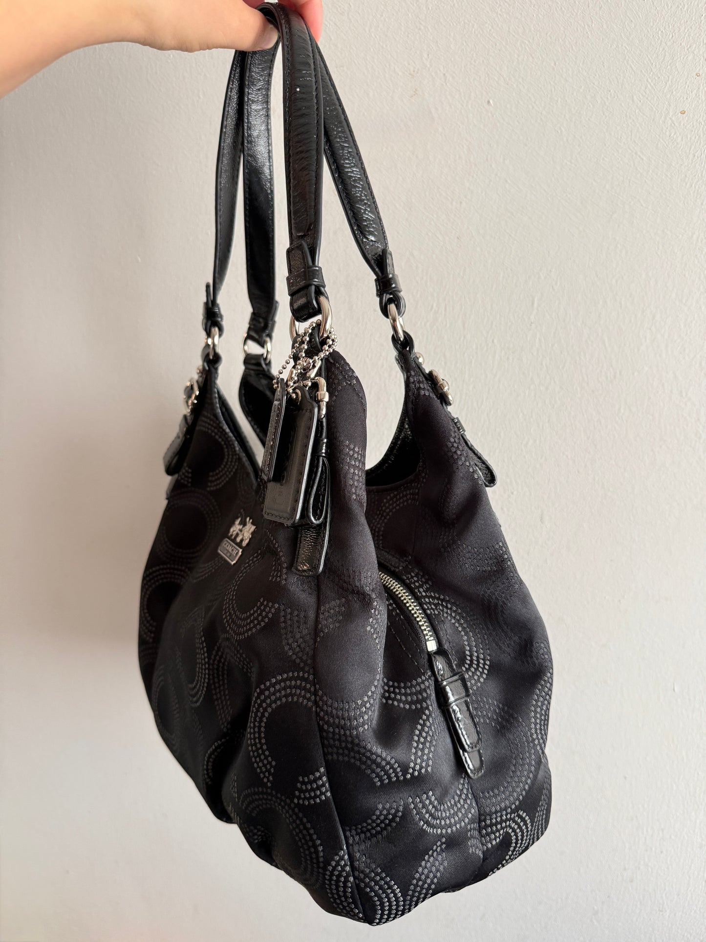 Coach Madison Maggie Shoulder Bag