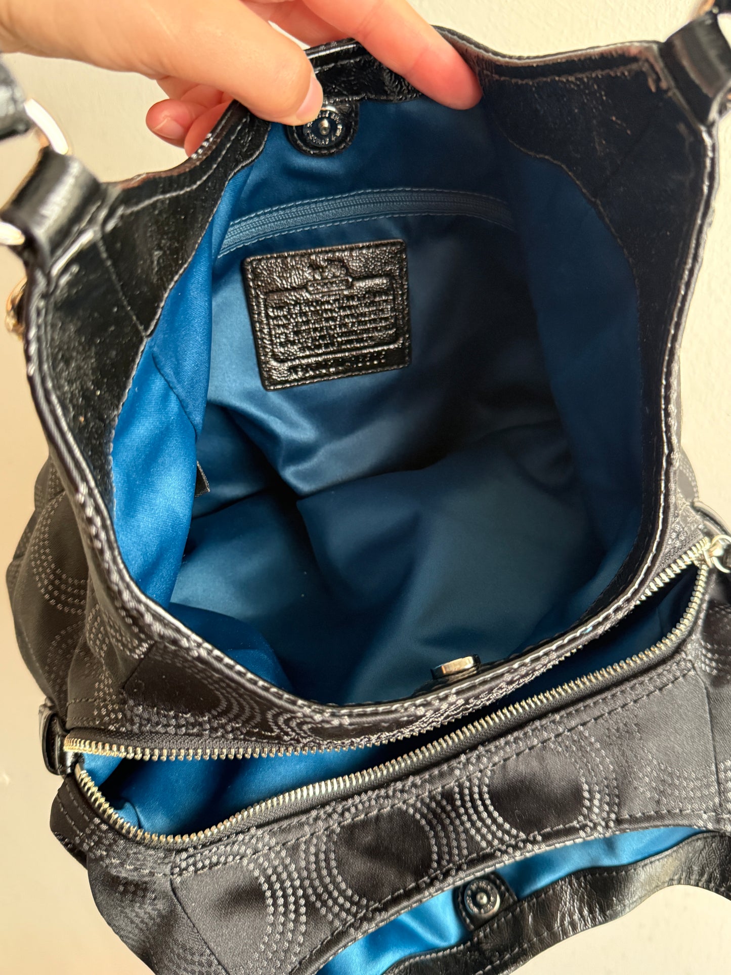 Coach Madison Maggie Shoulder Bag