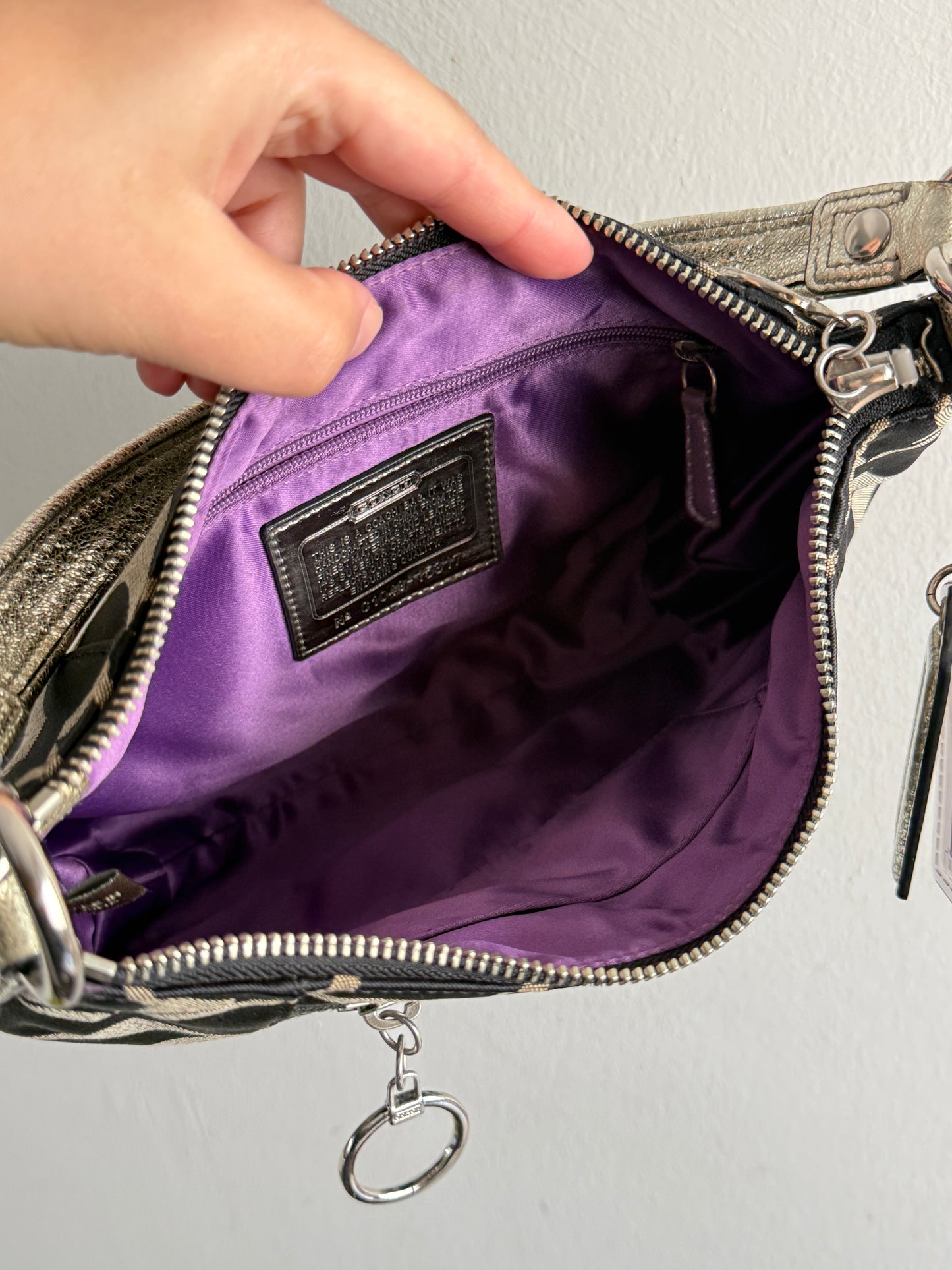 Super Rare Coach Poppy Siganture Shoulder Bag