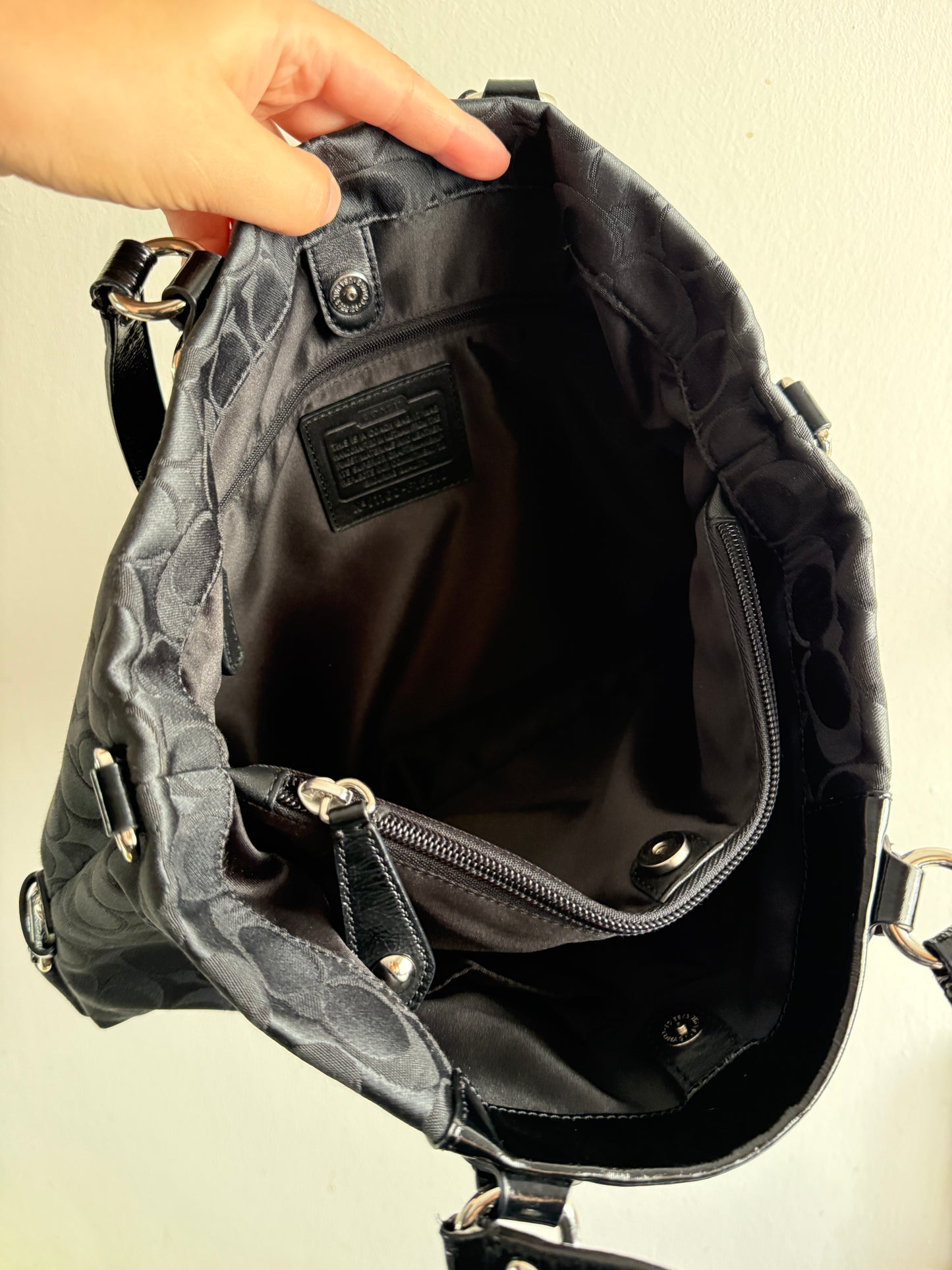 Rare Coach Ashley Signature Shoulder Bag