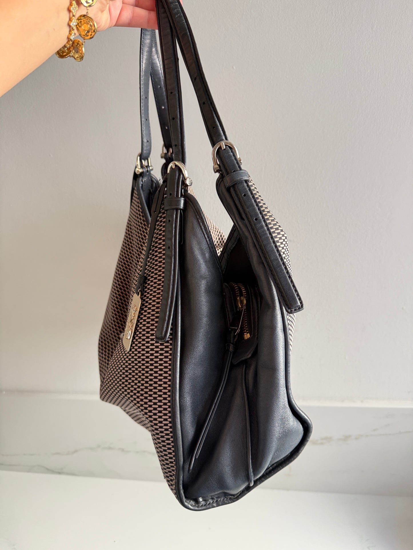 Super Rare Coach Madison Carlyle Shoulder Bag