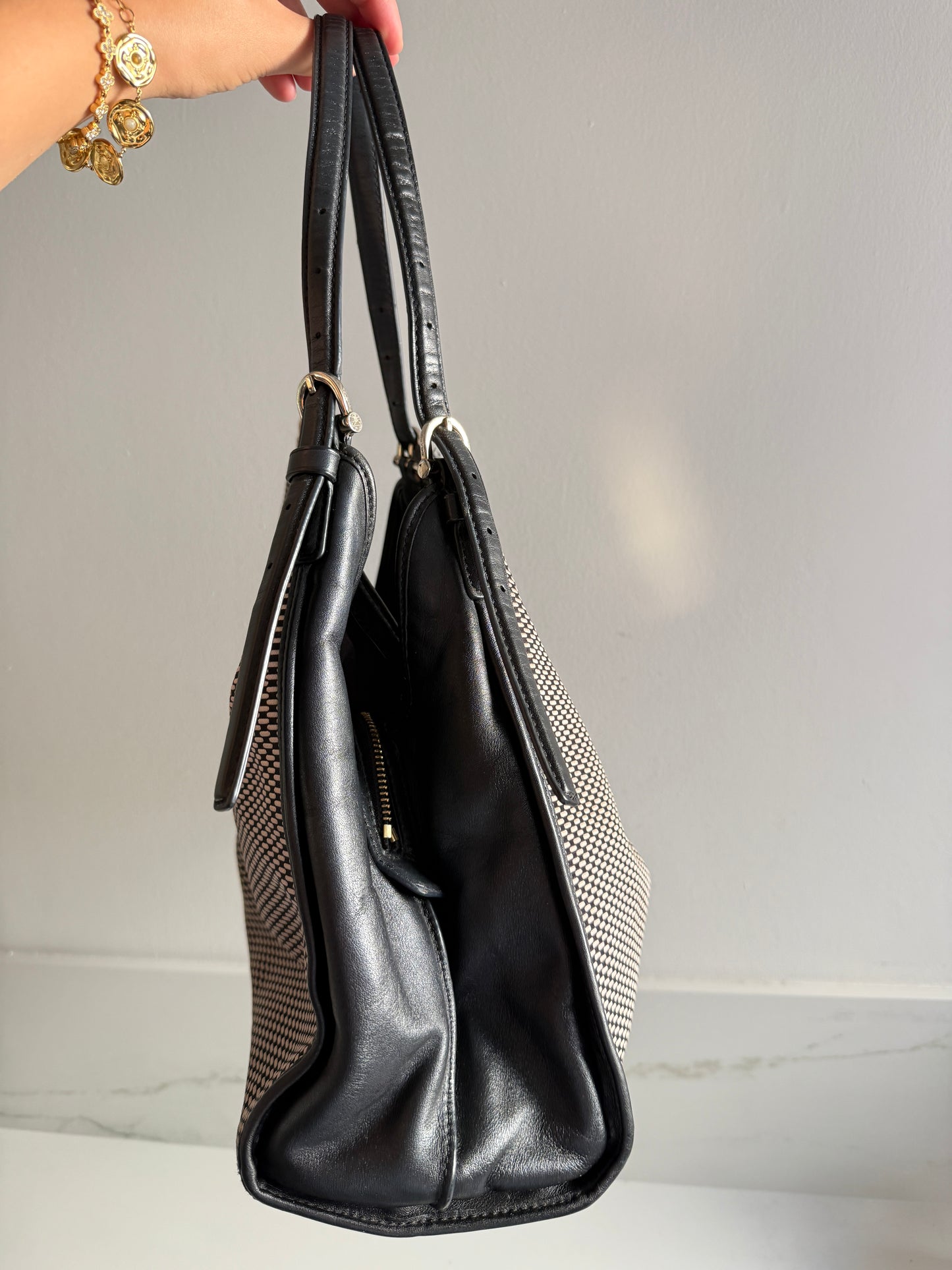 Super Rare Coach Madison Carlyle Shoulder Bag