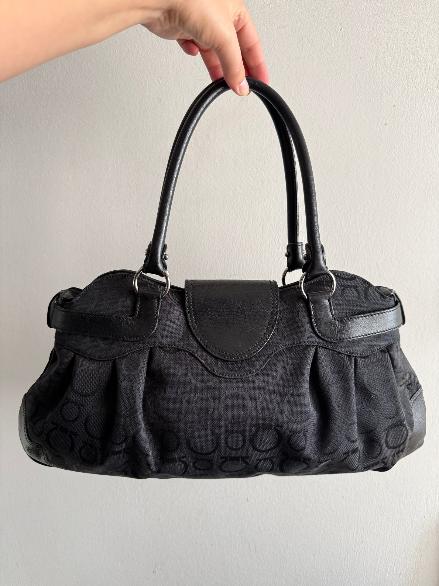 Rare Salvatore Ferragamo Gancini Marisa Black Shoulder Bag
