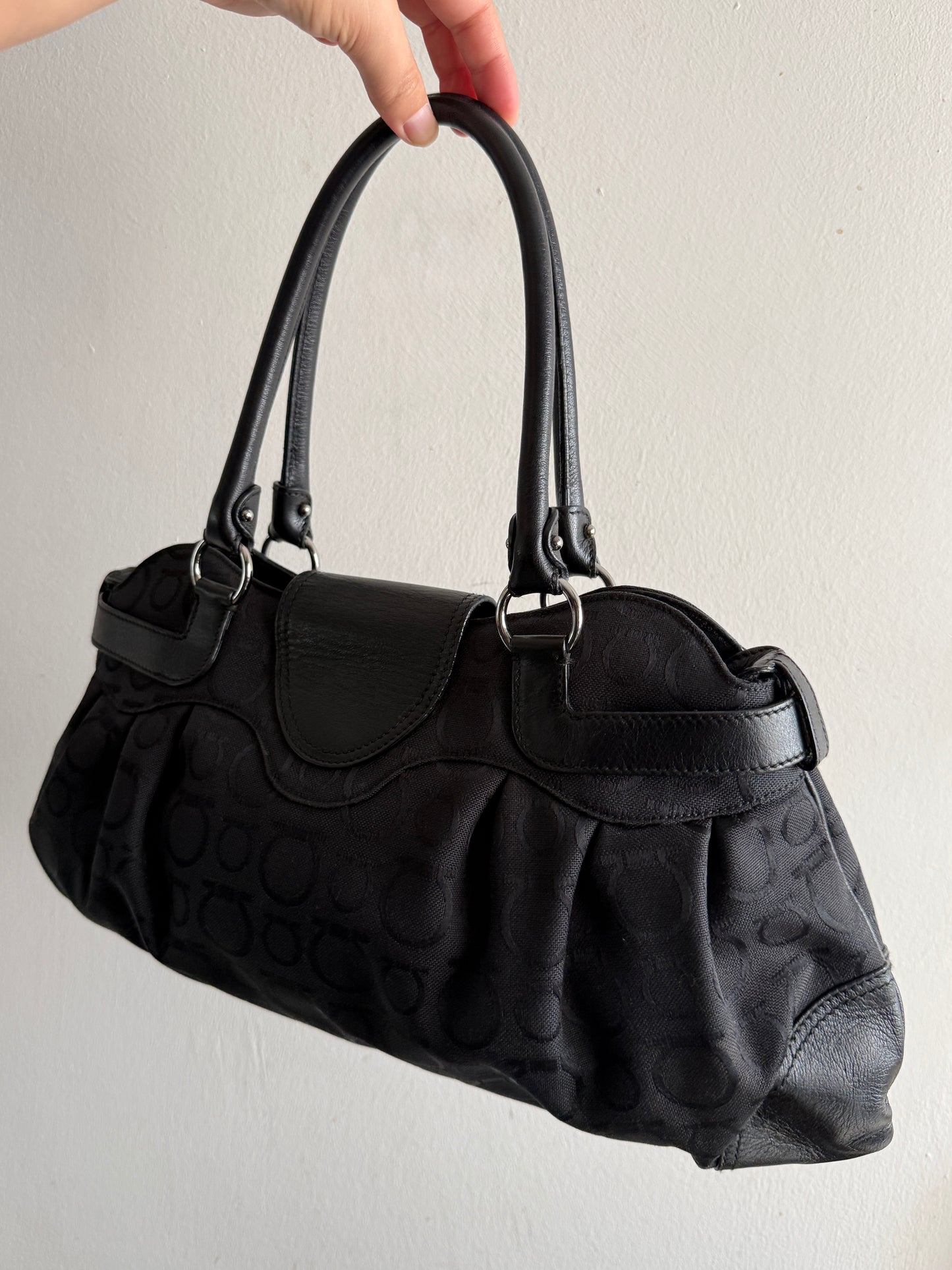 Rare Salvatore Ferragamo Gancini Marisa Black Shoulder Bag
