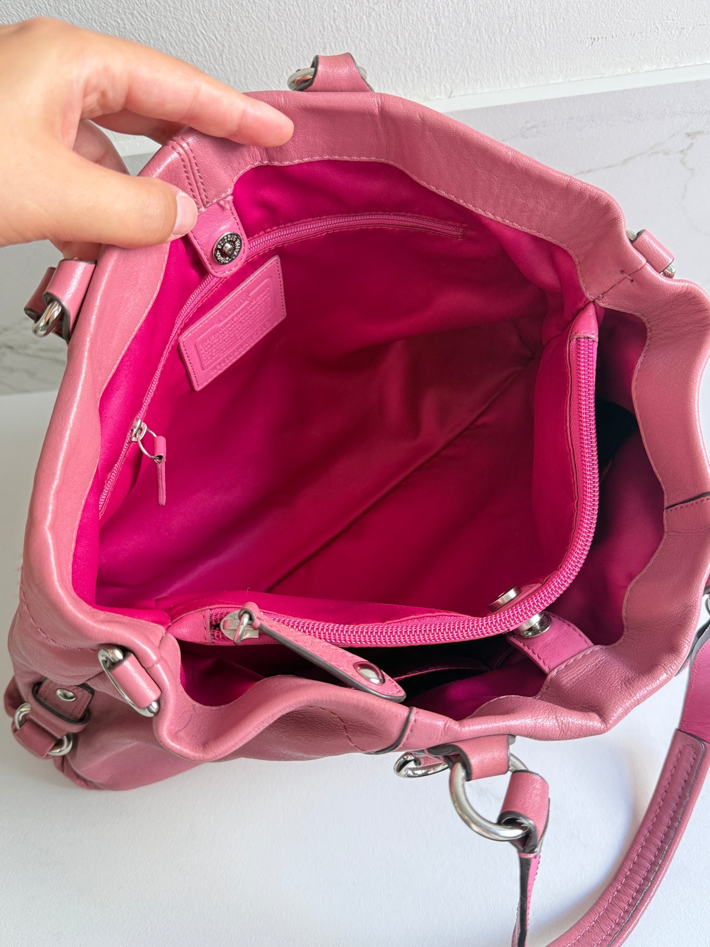 Super Rare Coach Ashley Leather Carryall Shoulder Bag