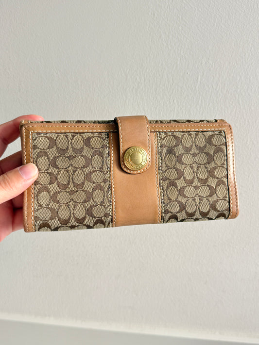 Coach Signature Long Wallet