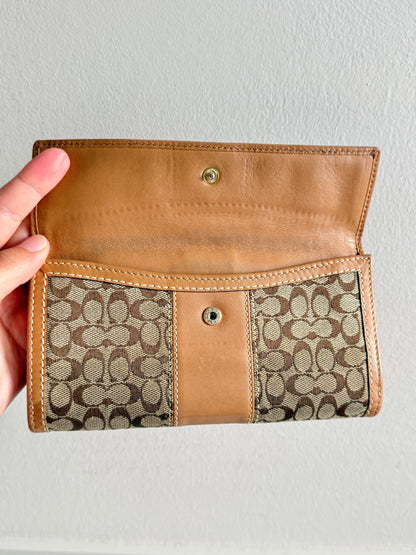 Coach Signature Long Wallet