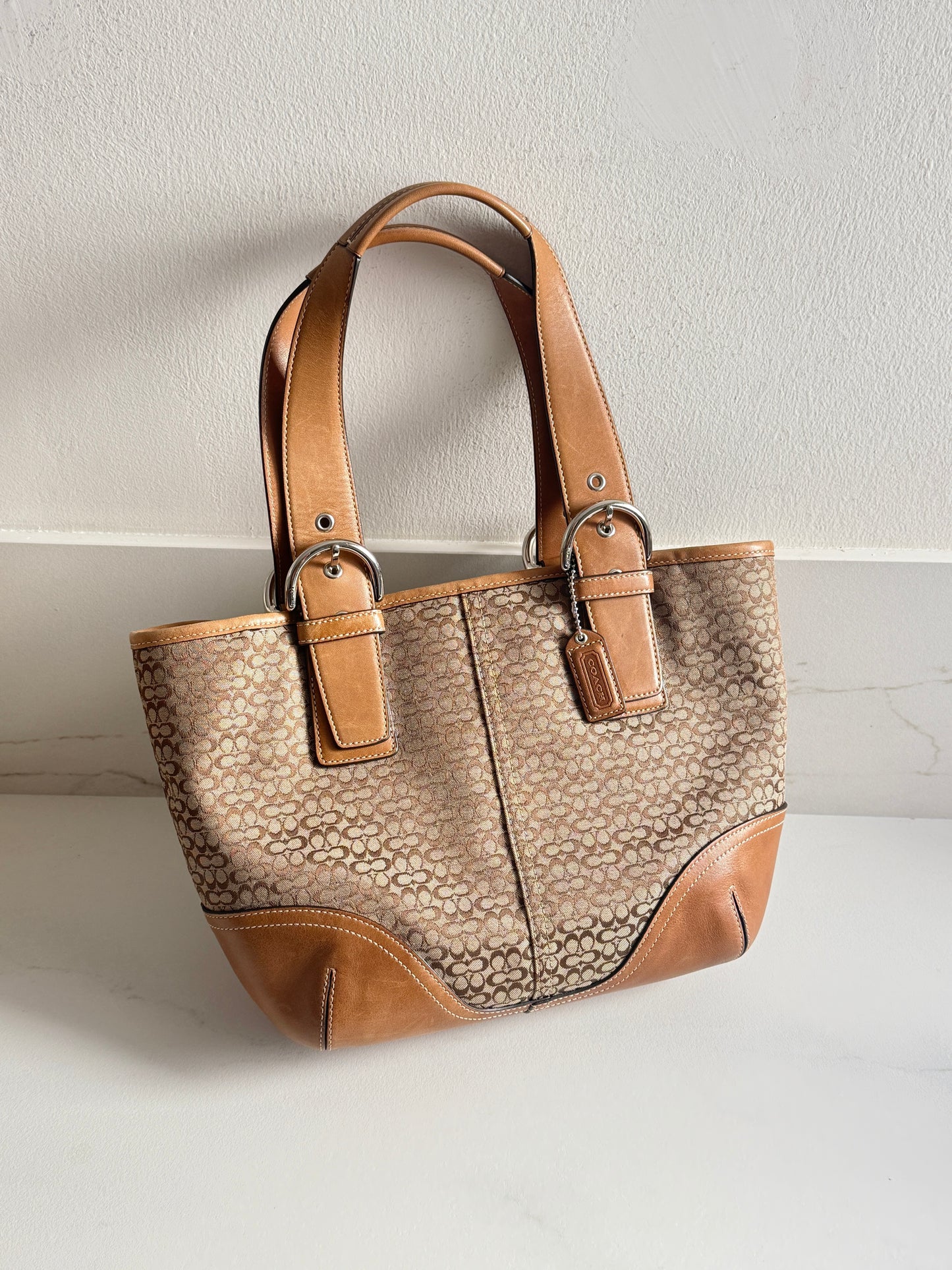 Super Rare Coach Soho Signature Tote Shoulder Bag
