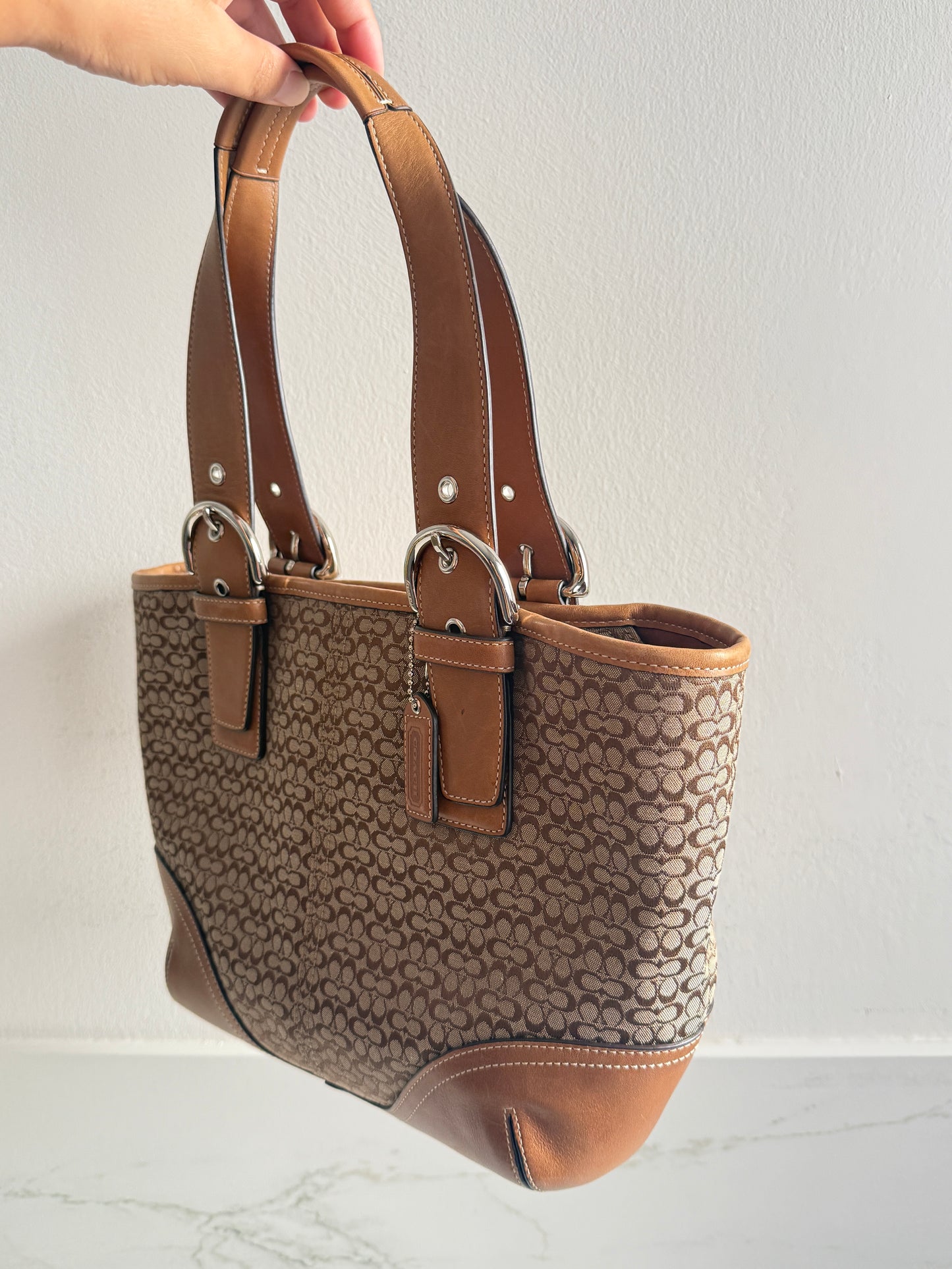 Super Rare Coach Soho Signature Tote Shoulder Bag