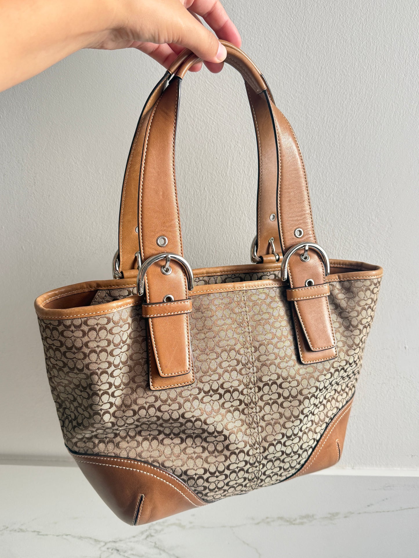 Super Rare Coach Soho Signature Tote Shoulder Bag