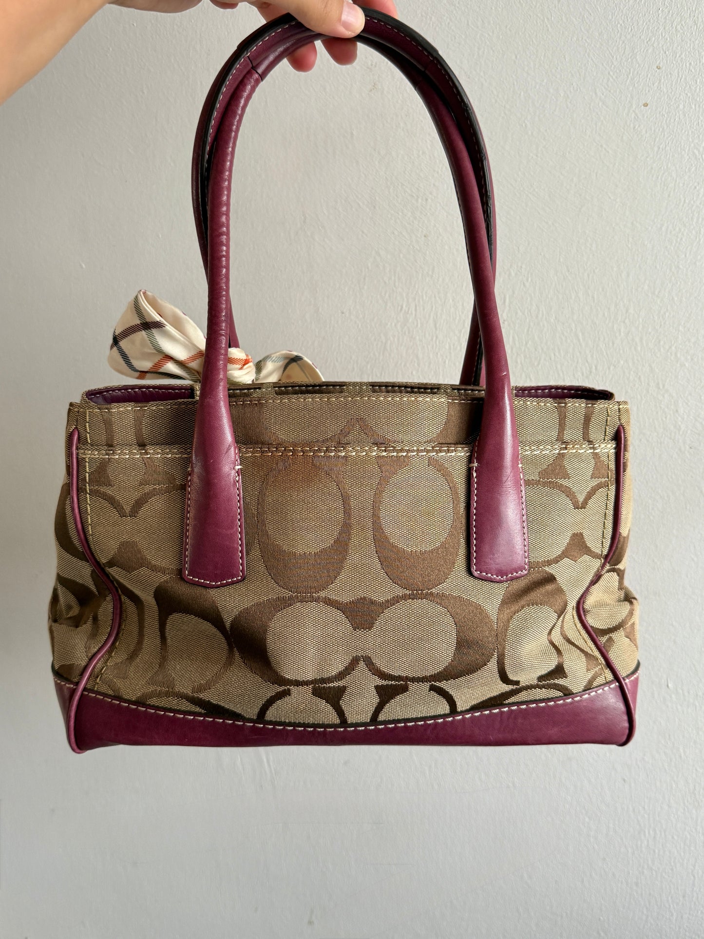 Coach Hampton Madeline Signature Shoulder Bag