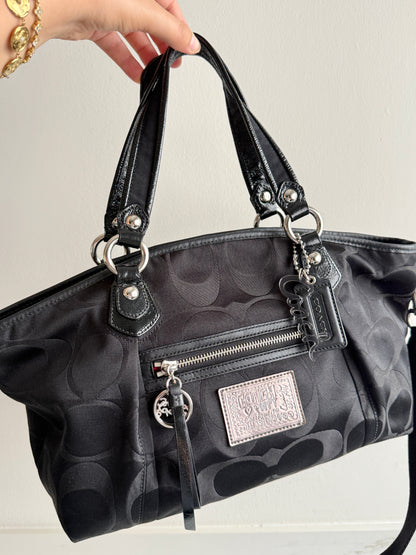 Coach Poppy Signature Shoulder Bag