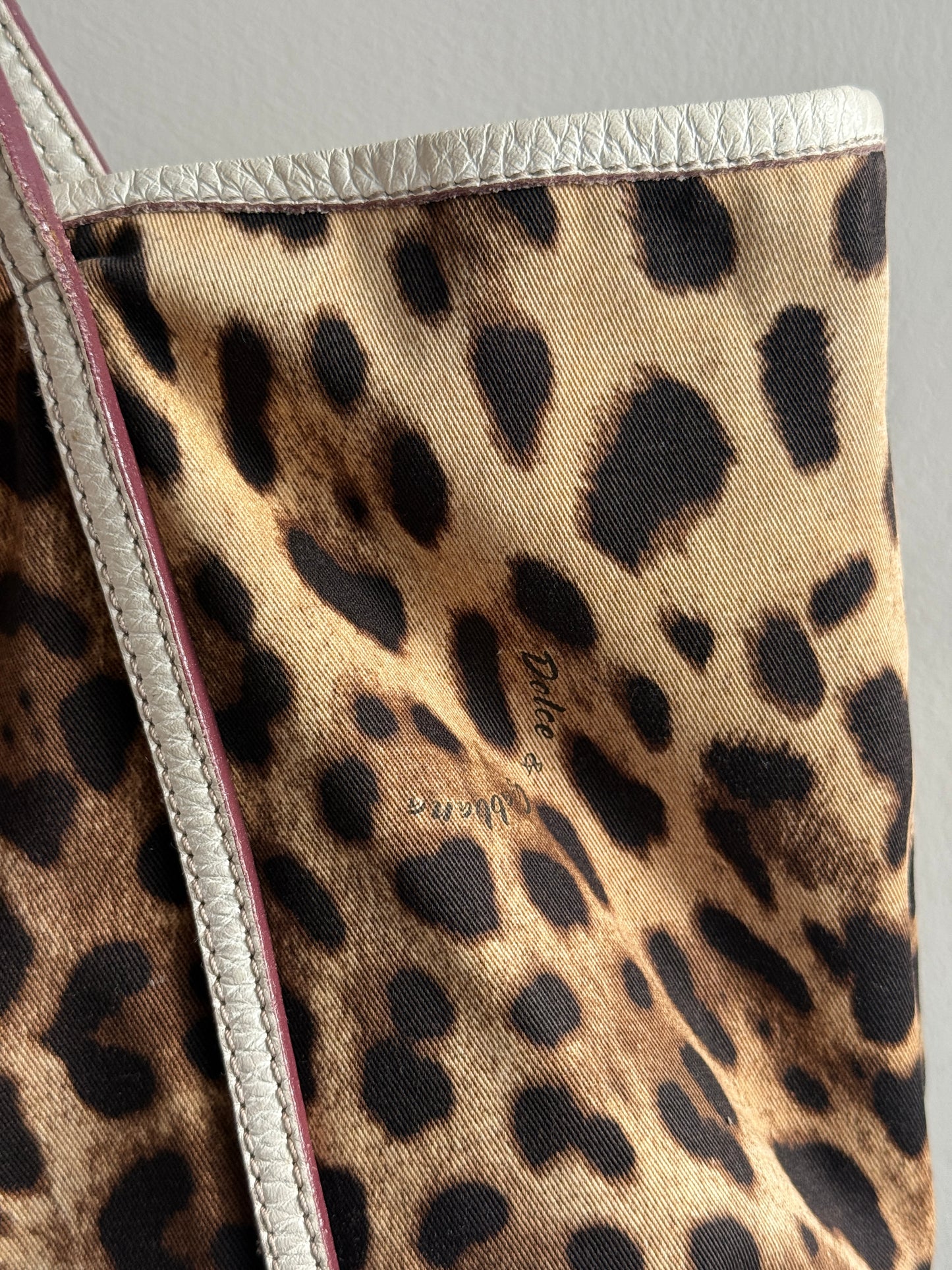 Dolce & Gabbana Leopard Print Animalier Tote Bag
