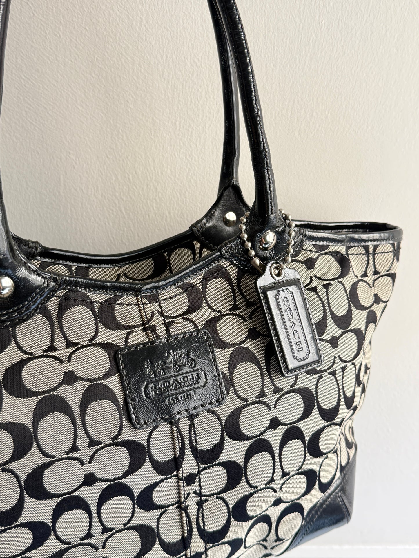 Rare Coach Signature Tote Shoulder Bag