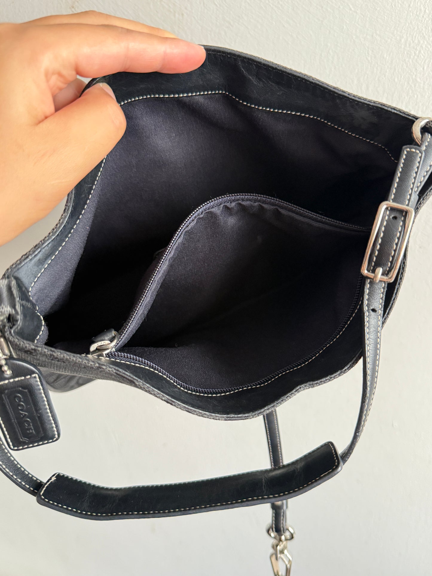 Rare Coach Hampton Signature Shoulder Bag