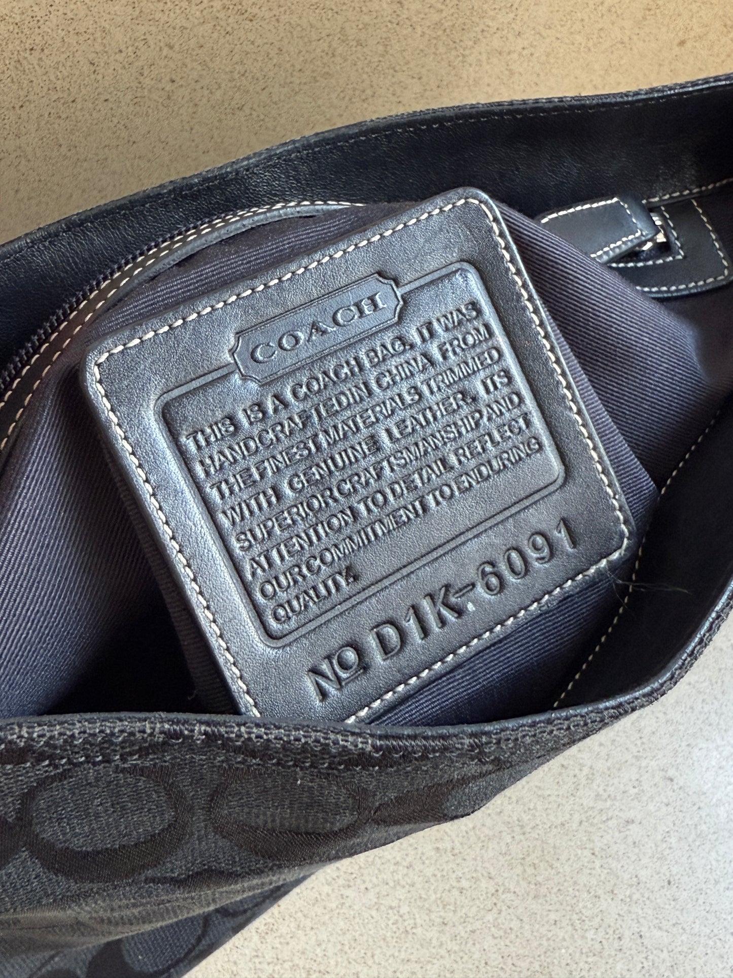 Rare Coach Hampton Signature Shoulder Bag