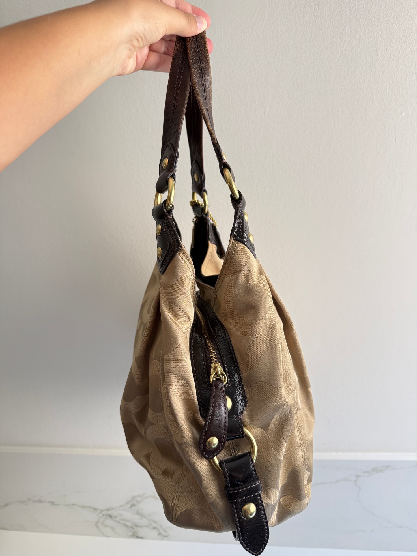 Rare Coach Madison Maggie Shoulder Bag