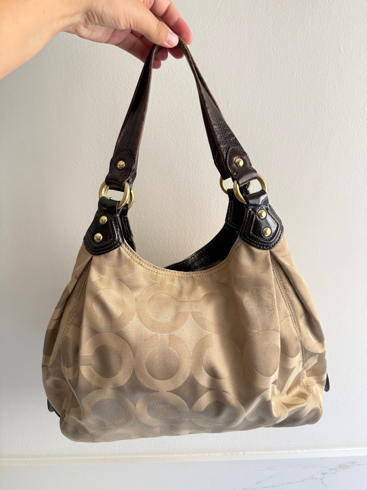 Rare Coach Madison Maggie Shoulder Bag