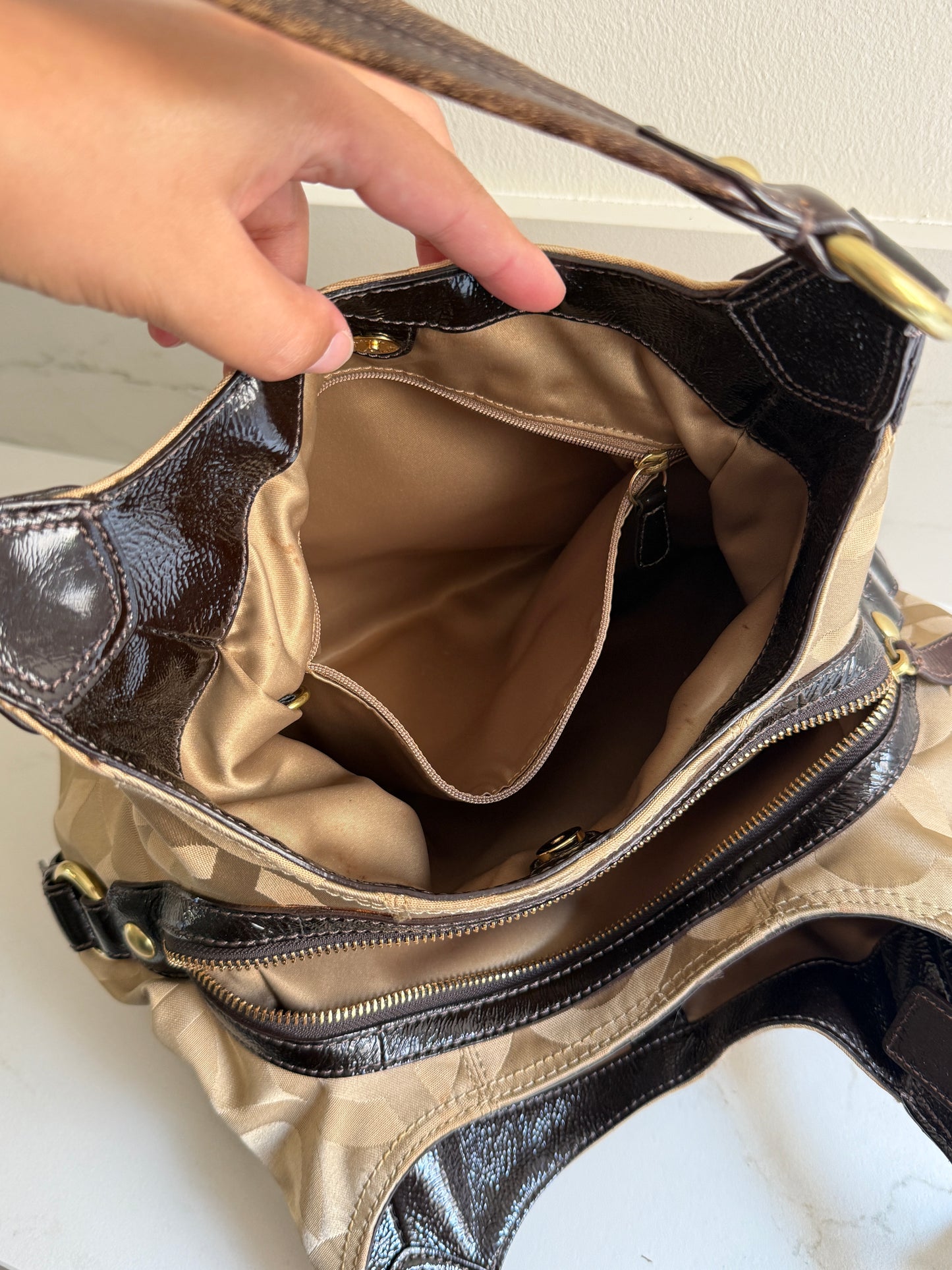 Rare Coach Madison Maggie Shoulder Bag