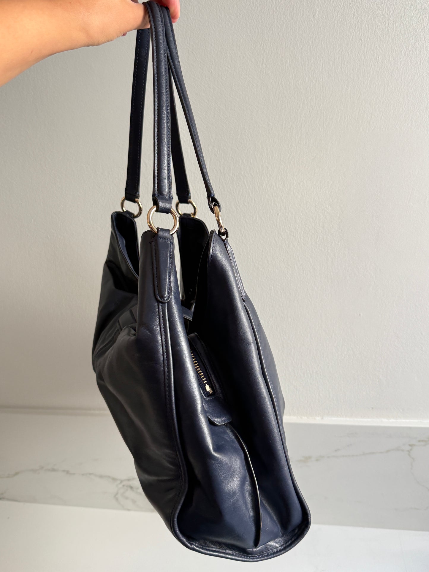 Super Rare Coach Carlyle Leather Shoulder Bag