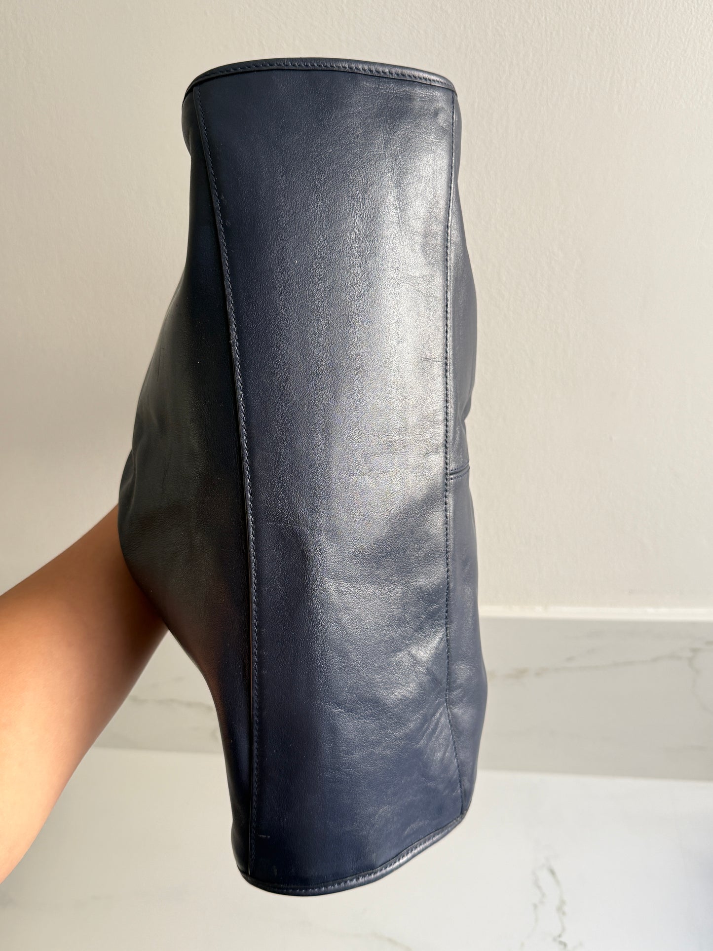 Super Rare Coach Carlyle Leather Shoulder Bag