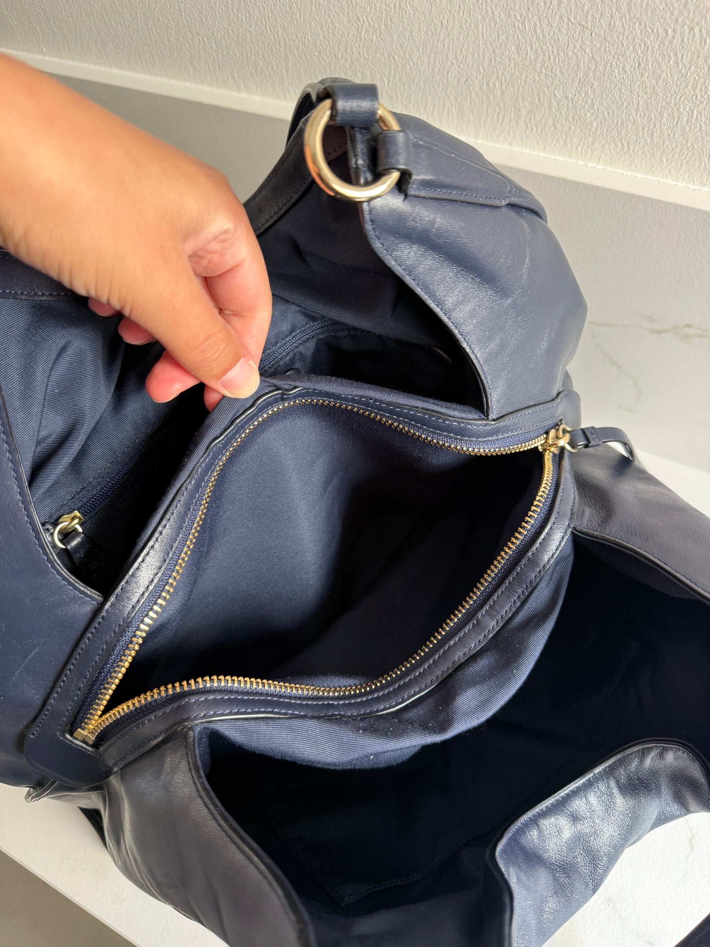 Super Rare Coach Carlyle Leather Shoulder Bag