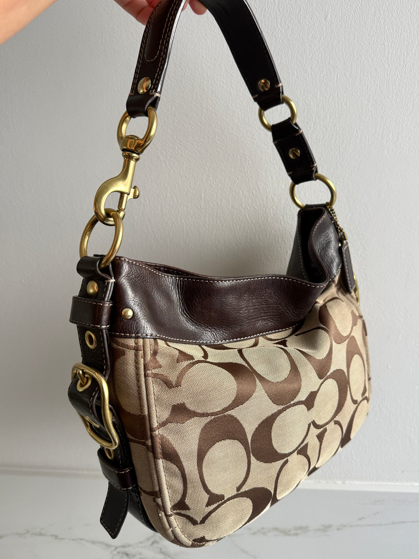 Rare Coach Zoe Signature Hobo Shoulder Bag