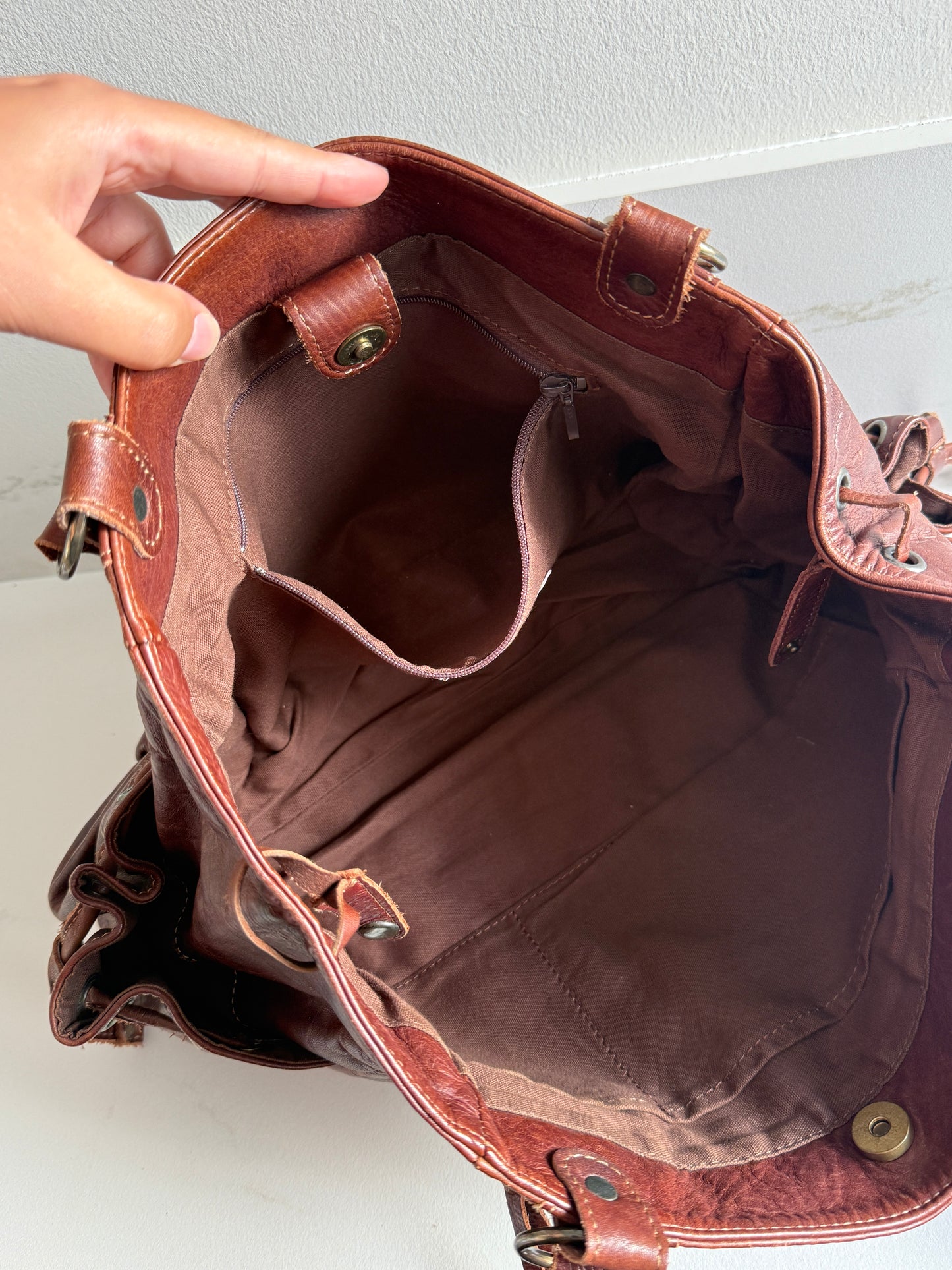 Russet Brown Leather Shoulder Bag