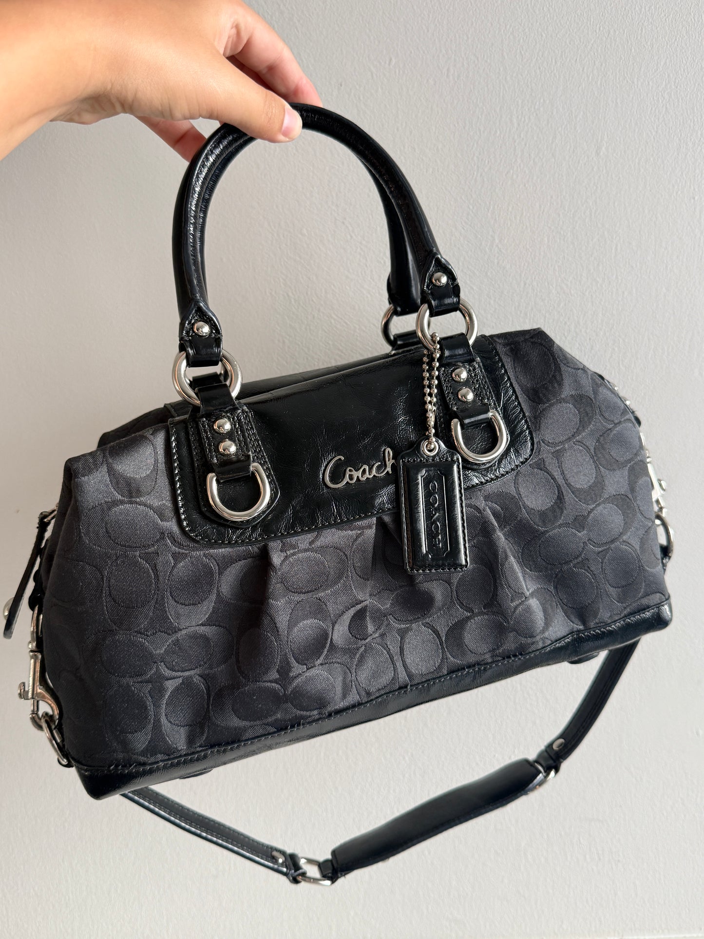 Rare Coach Ashley Signature Satchel