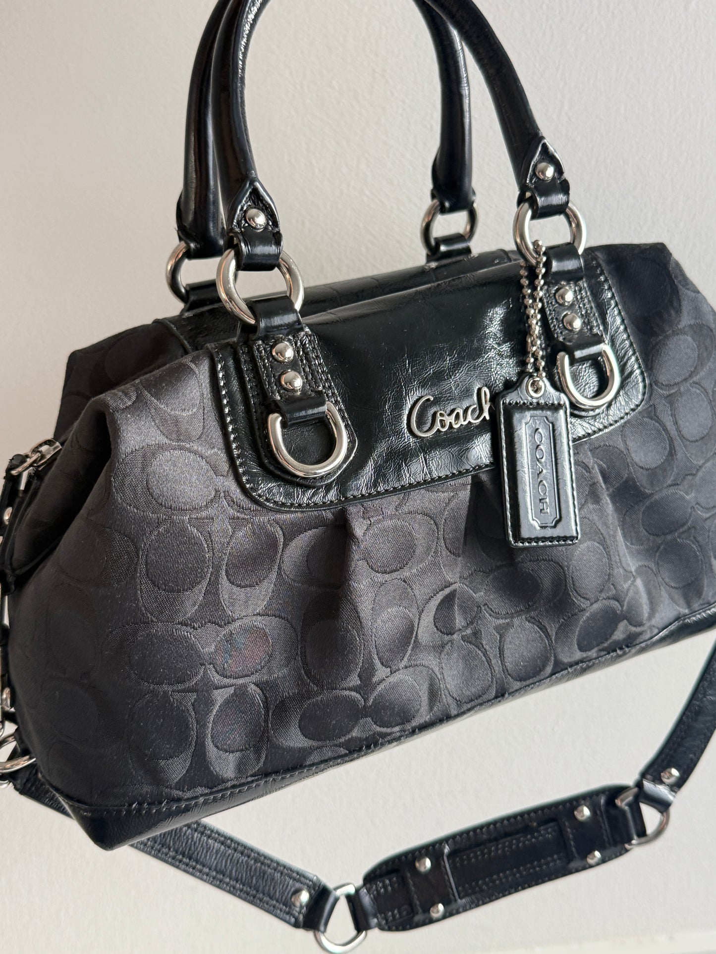Rare Coach Ashley Signature Satchel