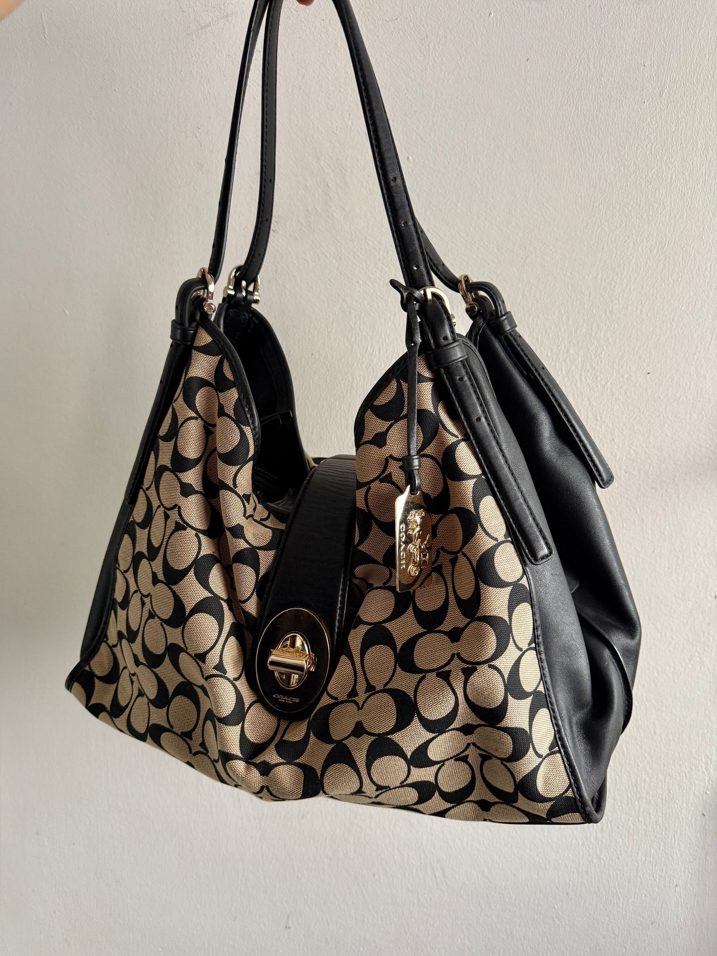 Rare Coach Madison Carlyle Shoulder Bag