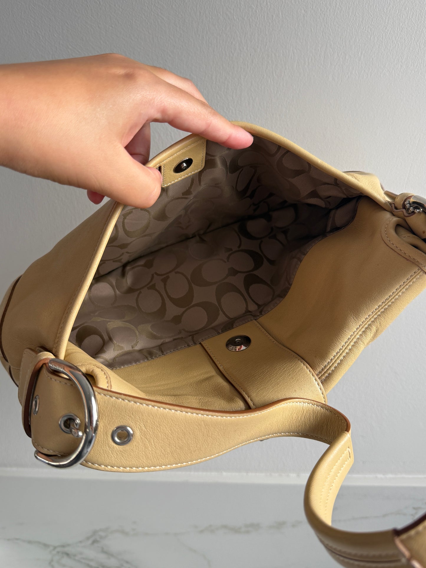 Super Rare Coach Soho Leather Shoulder Bag