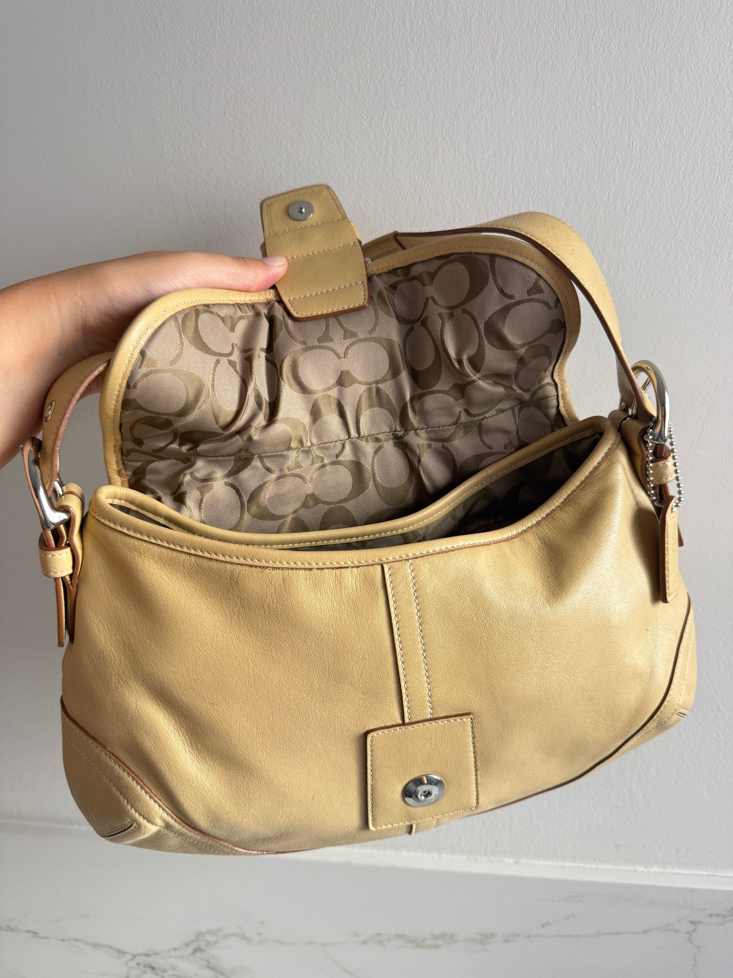 Super Rare Coach Soho Leather Shoulder Bag