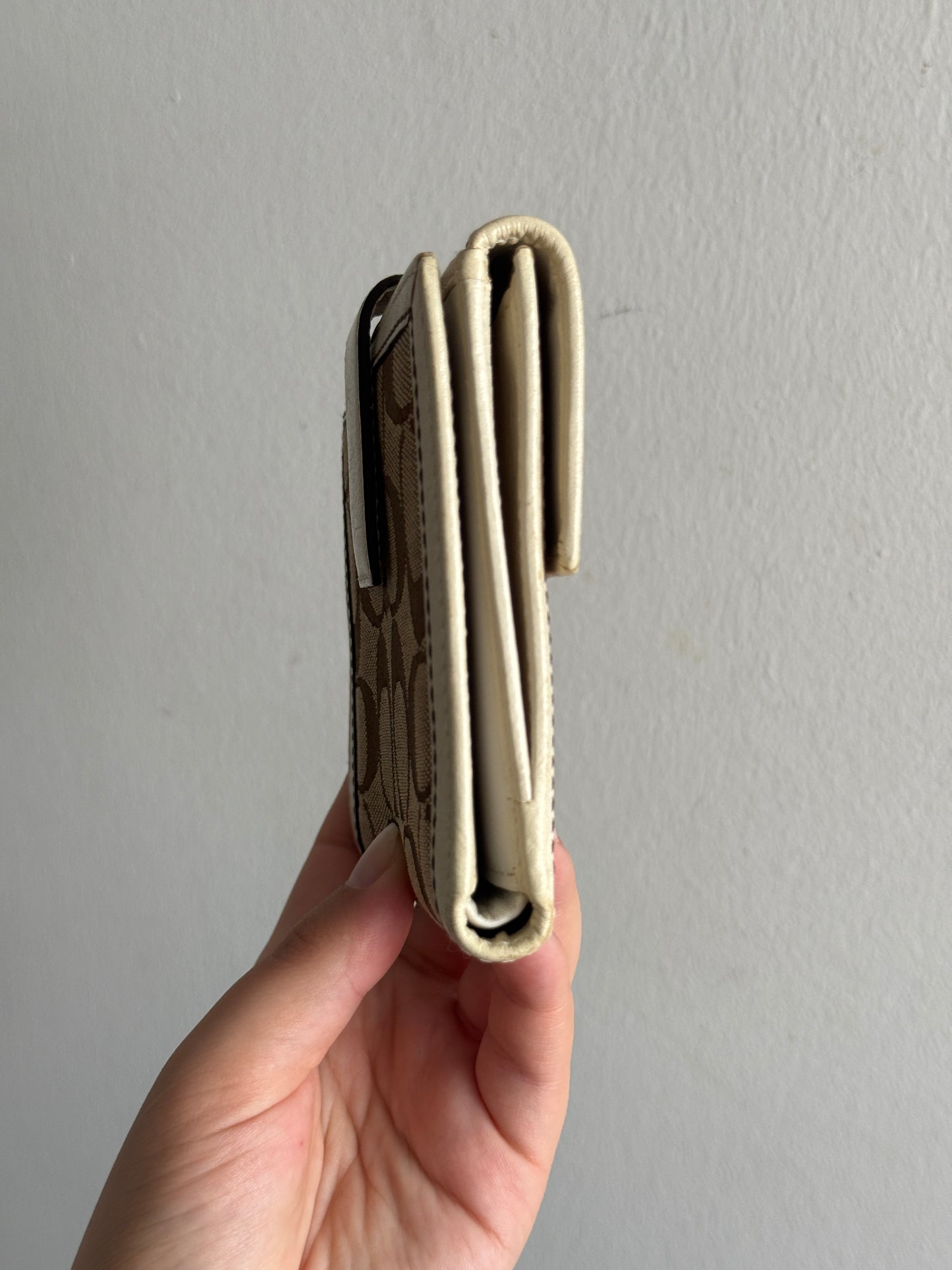 Super Rare Coach Signature Wallet