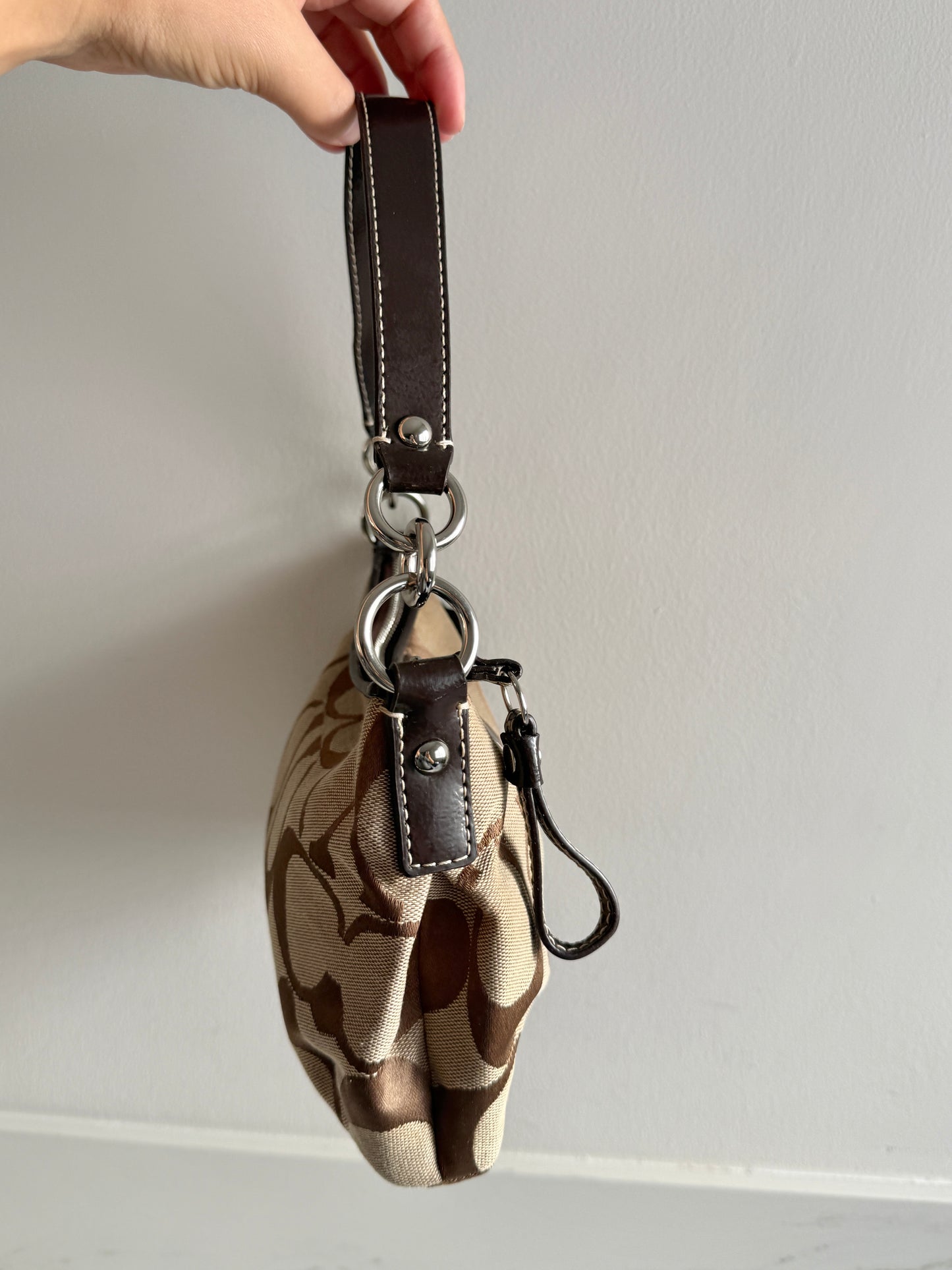 Coach Signature Shoulder Bag