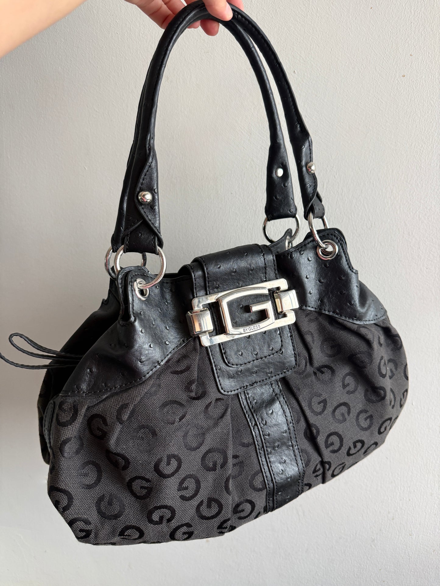 Super Rare Guess Tote Shoulder Bag