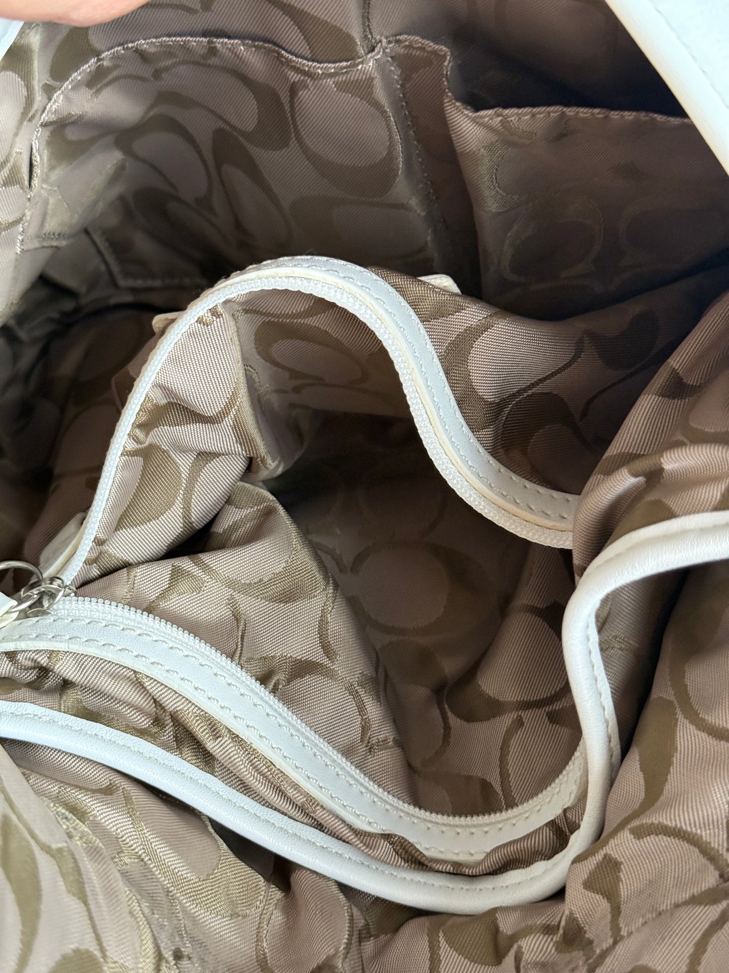 Super Rare Coach Soho Leather Shoulder Bag