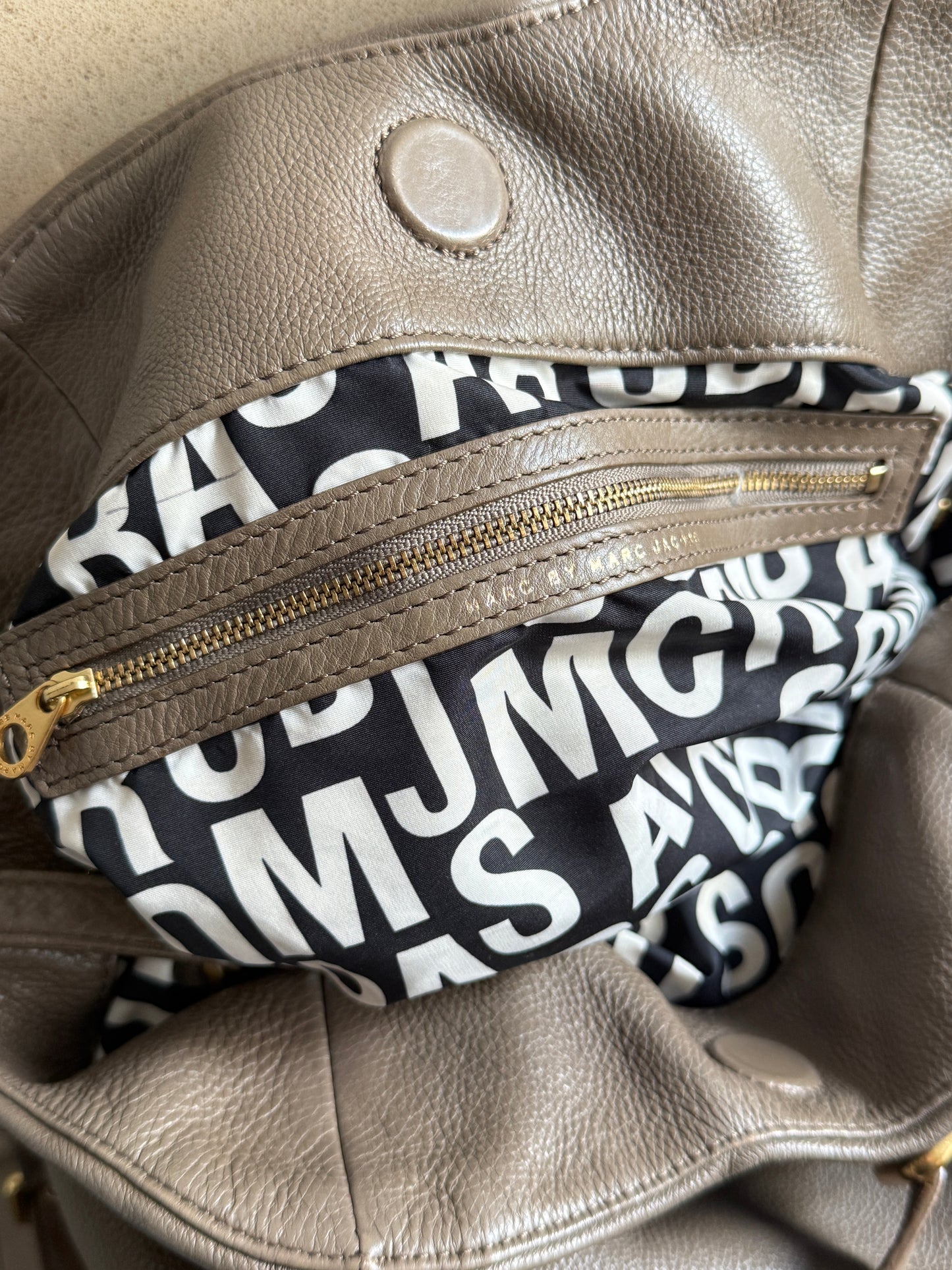 Rare Marc by Marc Jacobs Classic Q Fran Leather Shoulder Bag