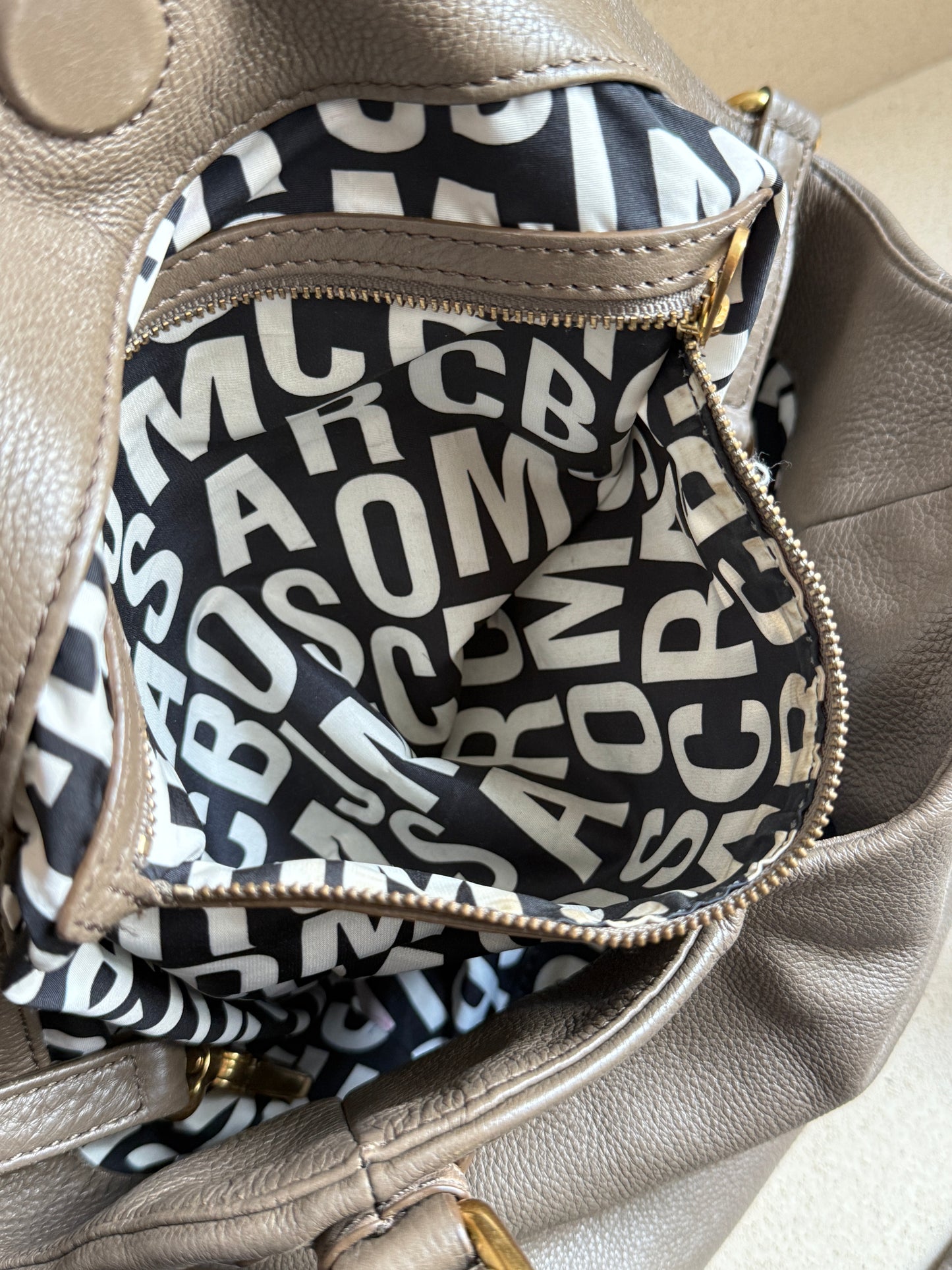 Rare Marc by Marc Jacobs Classic Q Fran Leather Shoulder Bag