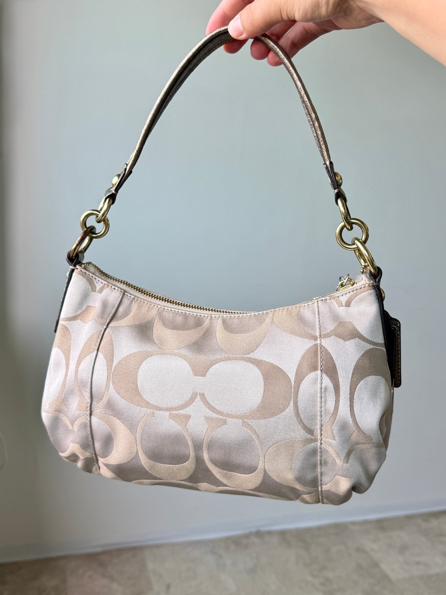 Rare Coach Poppy Signature Shoulder Bag