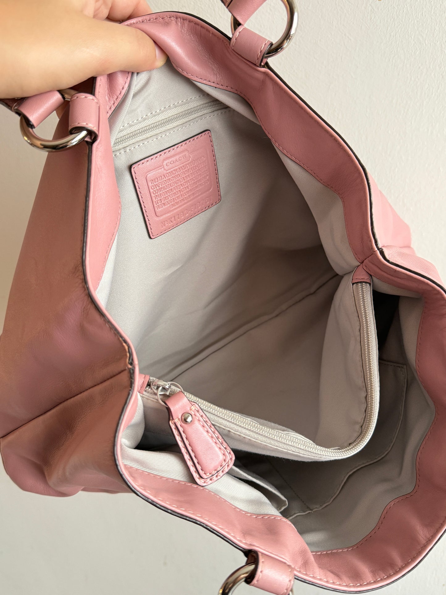 Rare Coach Soho Carryall Leather Shoulder Bag