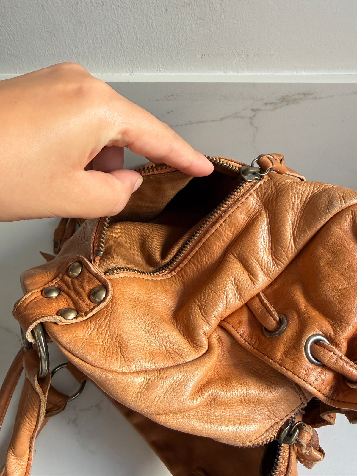Russet Caramel Brown Leather Shoulder Bag