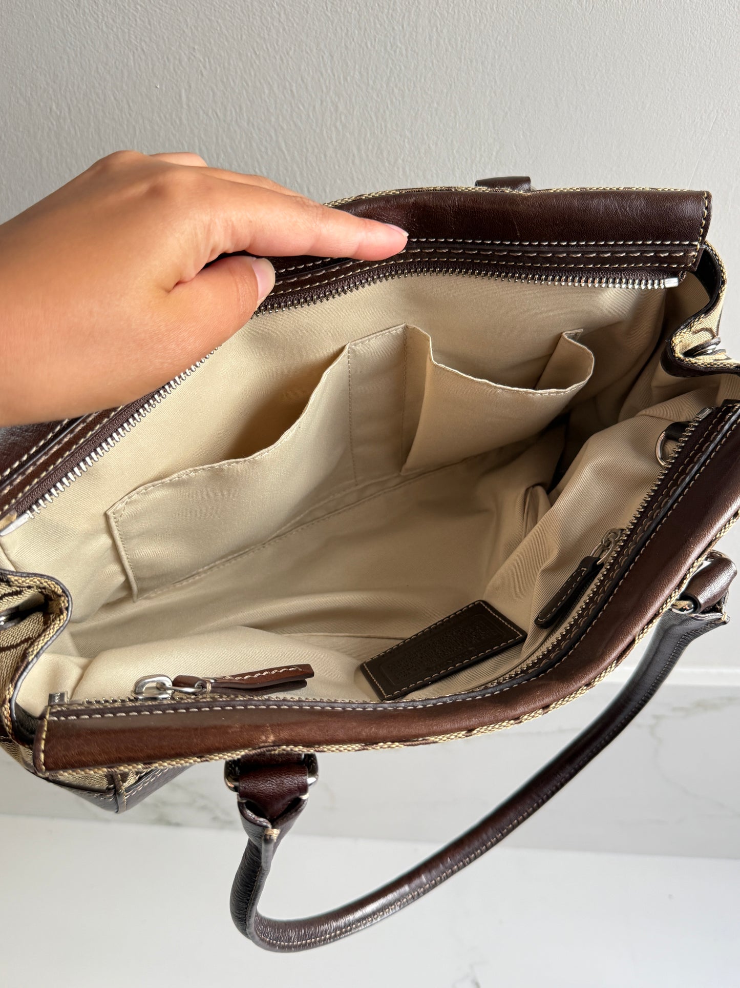 Rare Coach Hampton Signature Shoulder Bag