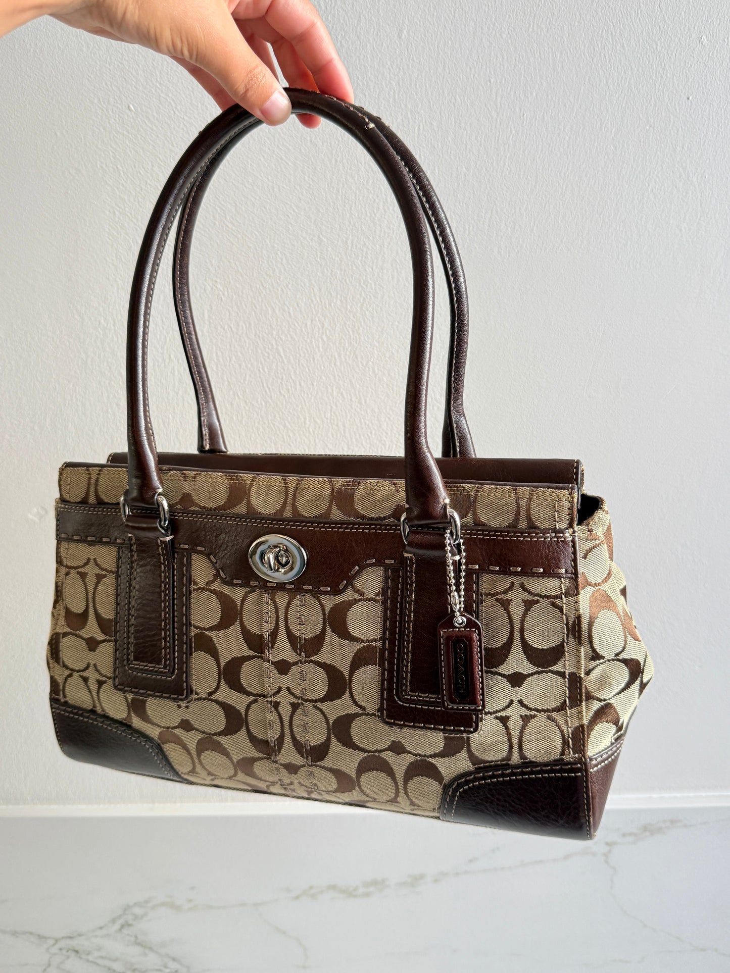 Rare Coach Hampton Signature Shoulder Bag