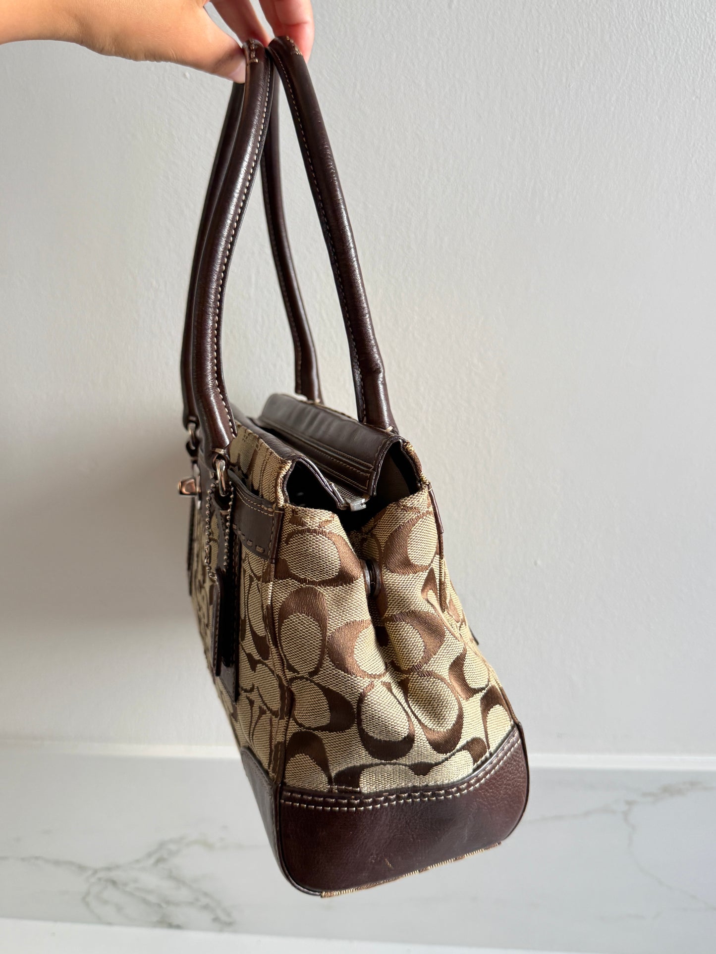 Rare Coach Hampton Signature Shoulder Bag