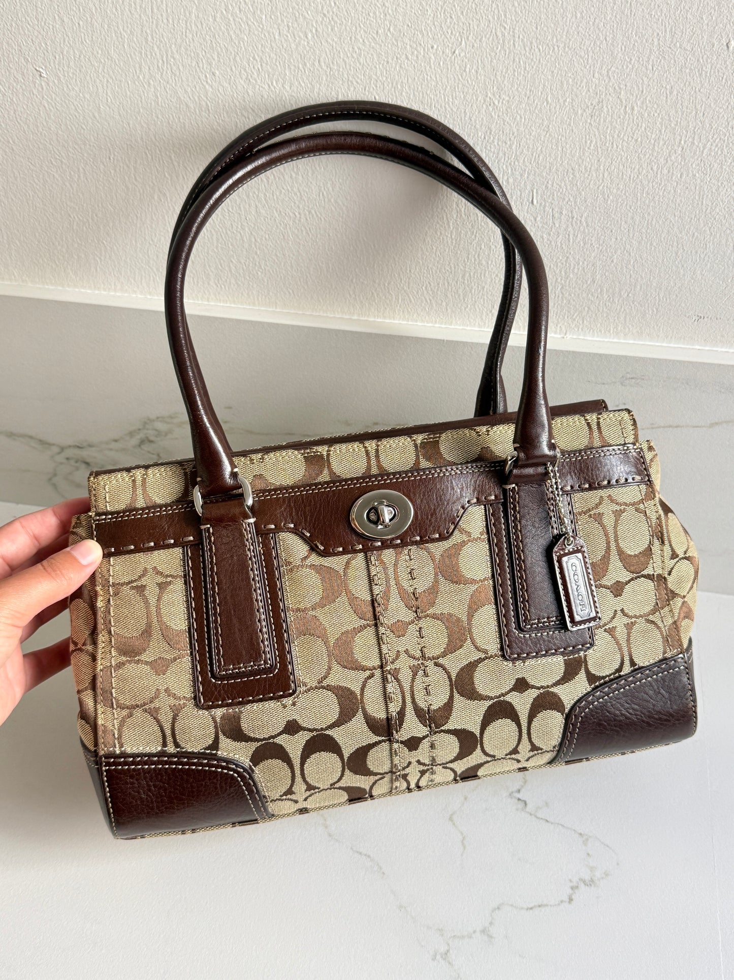 Rare Coach Hampton Signature Shoulder Bag